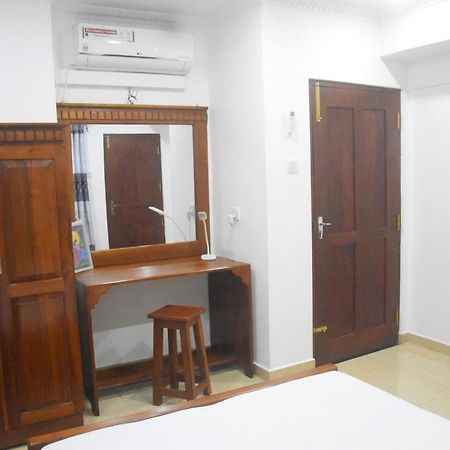 Rathna Gems Halt Hotel Ratnapura Luaran gambar