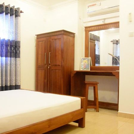 Rathna Gems Halt Hotel Ratnapura Luaran gambar