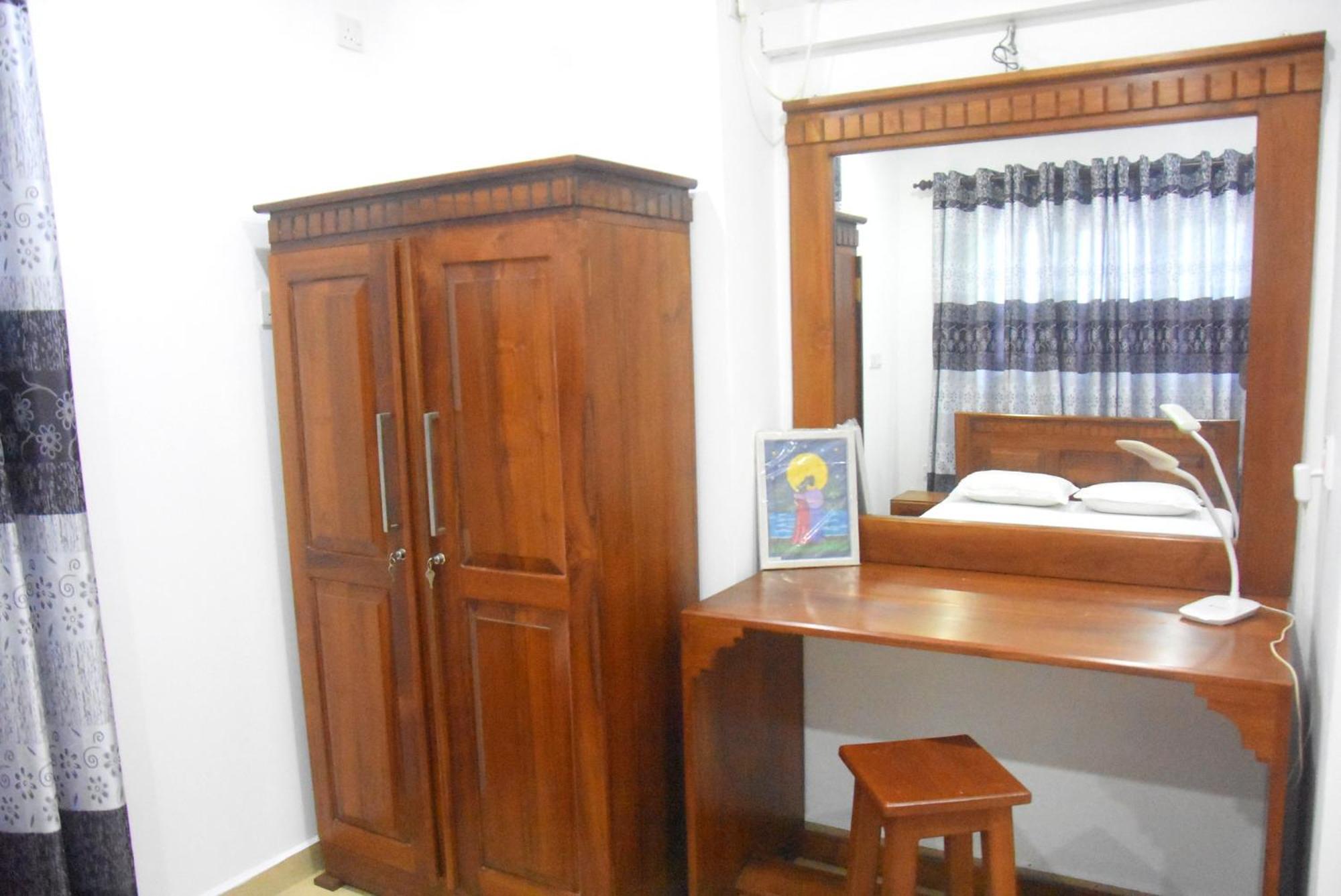 Rathna Gems Halt Hotel Ratnapura Luaran gambar