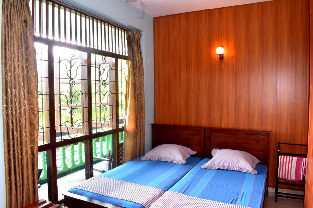 Rathna Gems Halt Hotel Ratnapura Luaran gambar