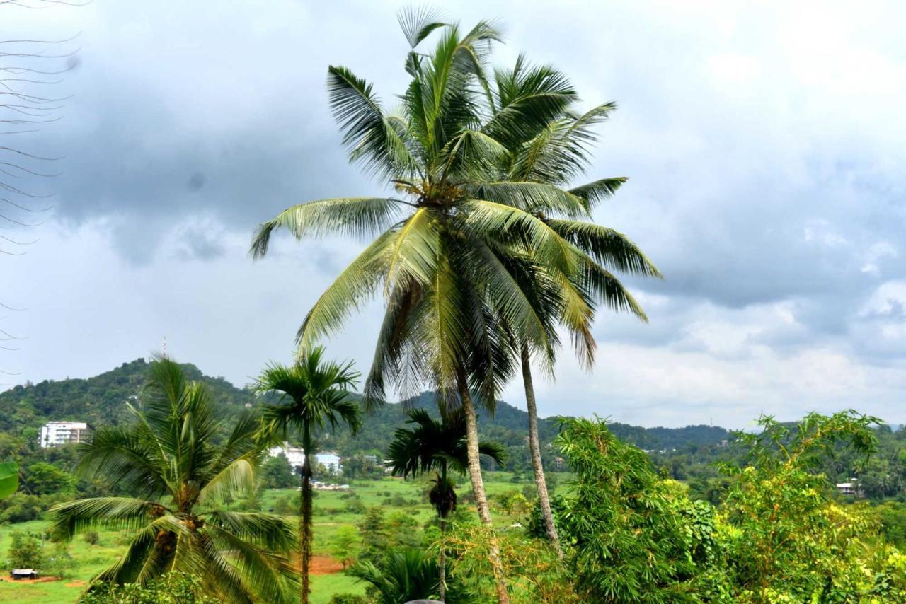 Rathna Gems Halt Hotel Ratnapura Luaran gambar