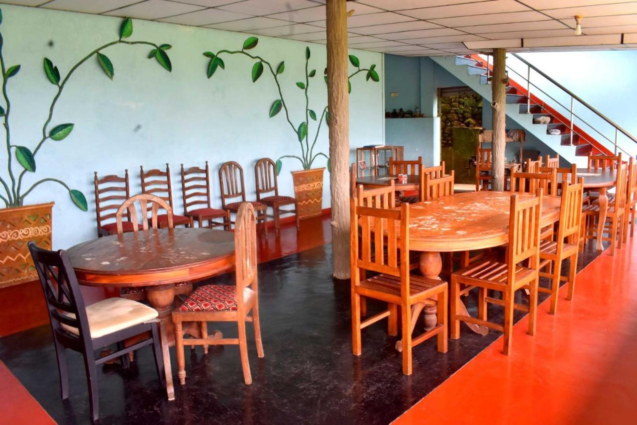 Rathna Gems Halt Hotel Ratnapura Luaran gambar